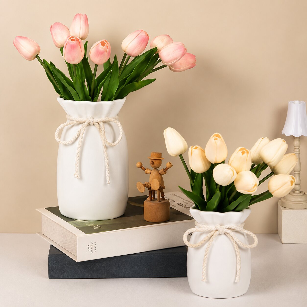 Amélie Bow Decorative Vase – Vevie Living