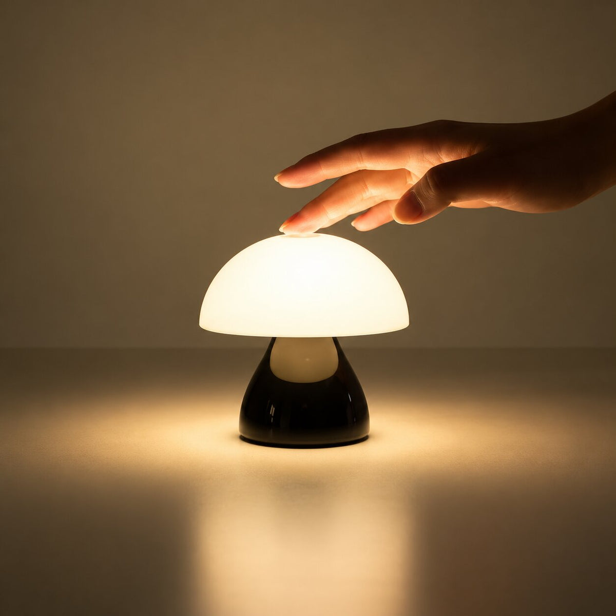 Lumi Mushroom Table Lamp