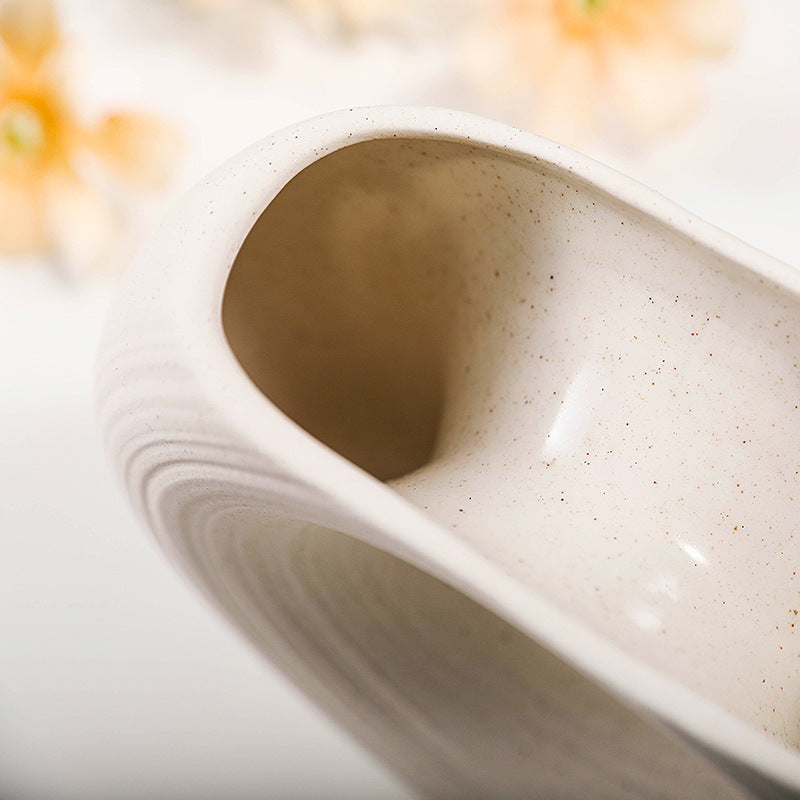 Lune Ring Vase