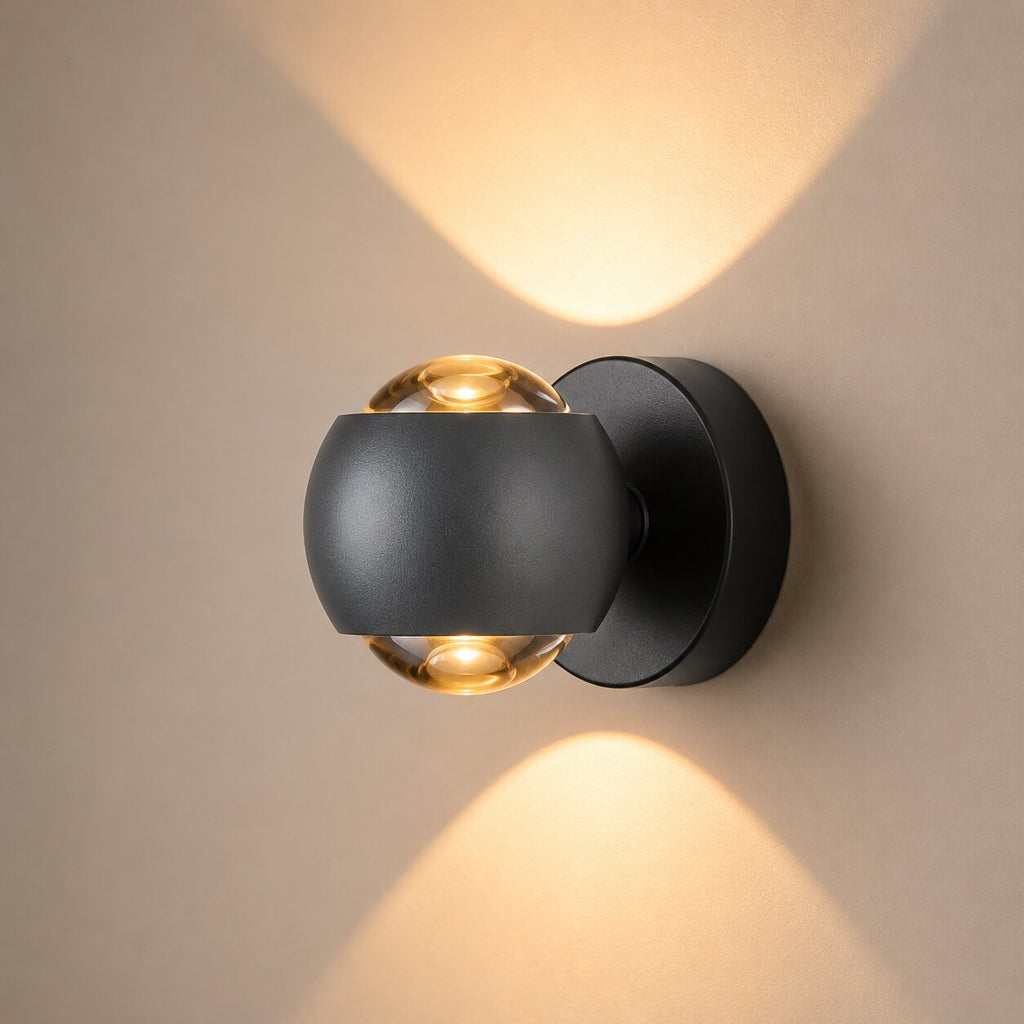 Orien Wall Lamp