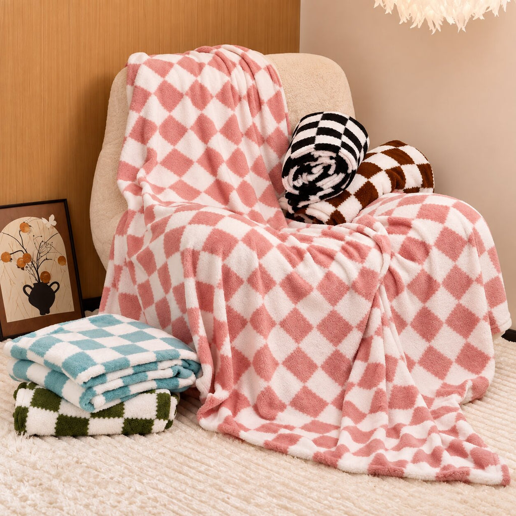 Sienna Checkered Fleece Throw Blanket