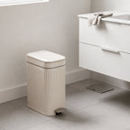 Vero Step Bin