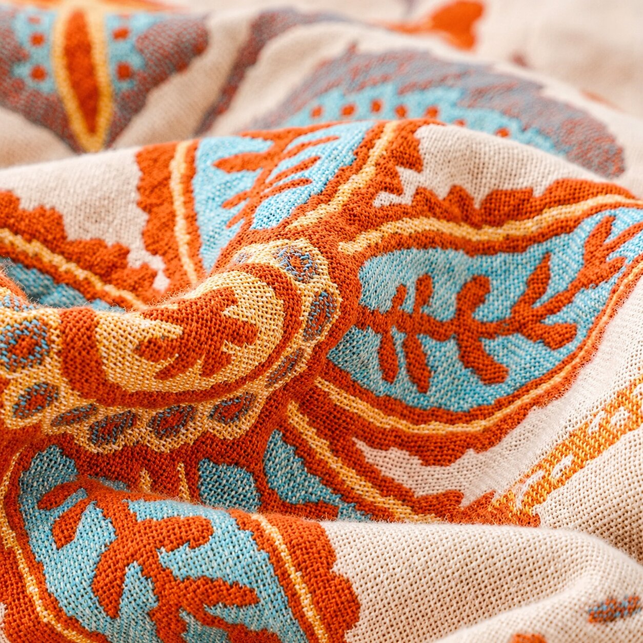 Sienna Woven Throw Cover