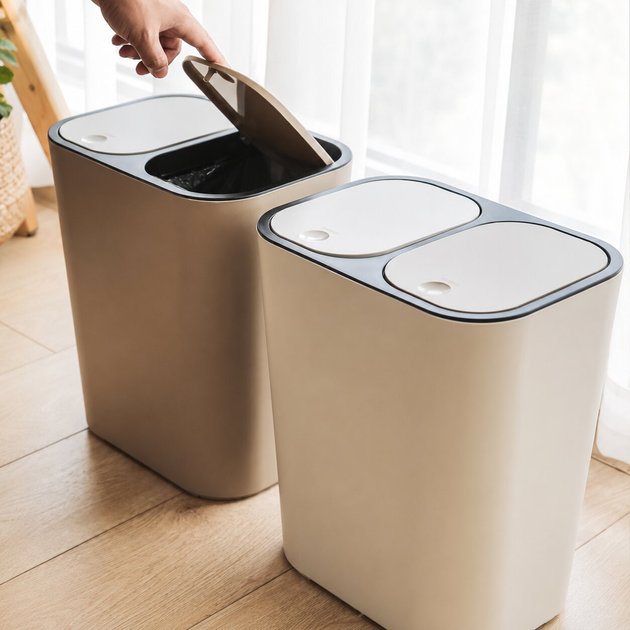 Sorto Trash Bin