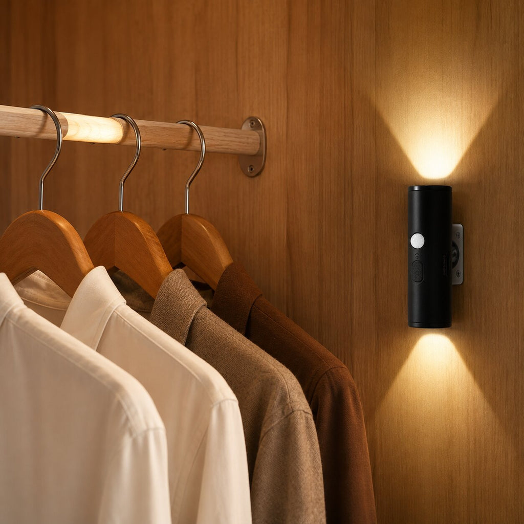 Solvia Motion Sensor Wall Light