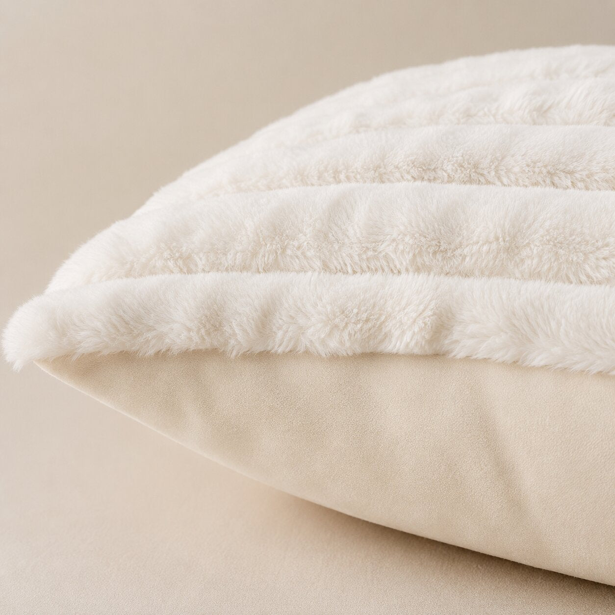 Velora Pillow Cover