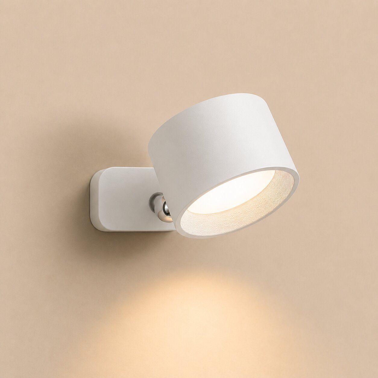 Auralis Wall Light