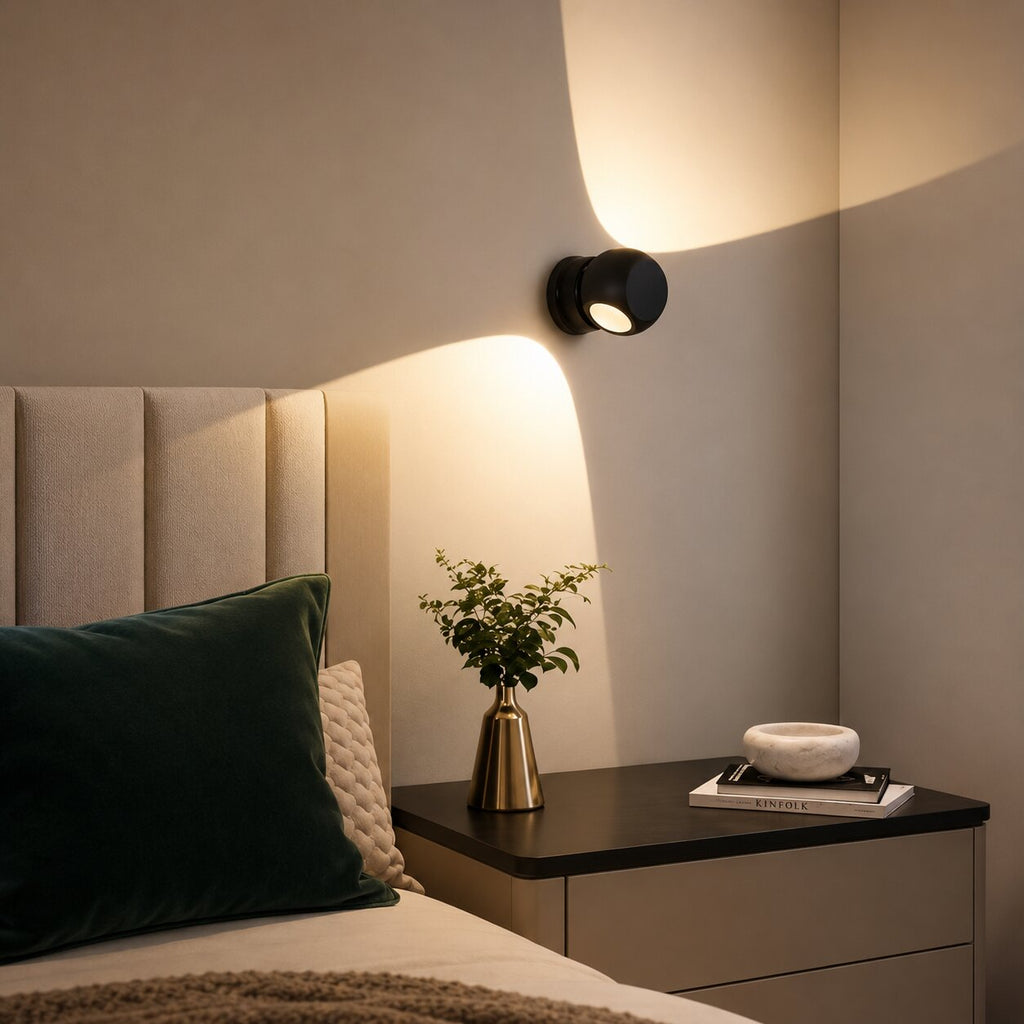 Orien Wall Lamp