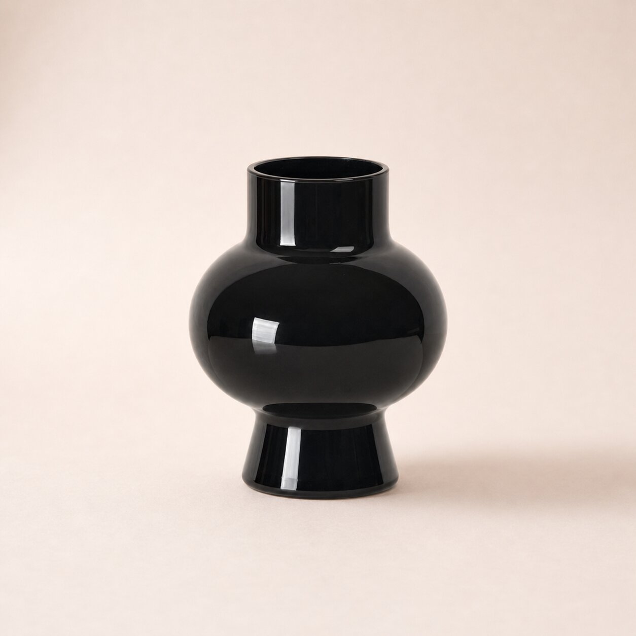 Elira Glass Vase
