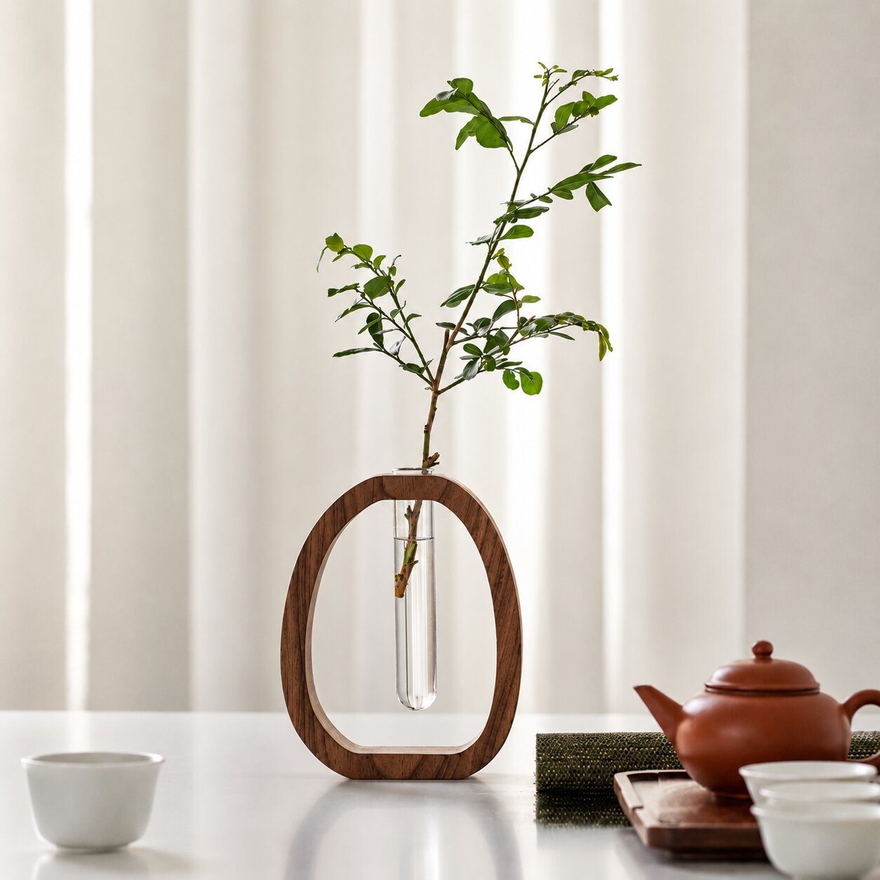 Noma Walnut Vase
