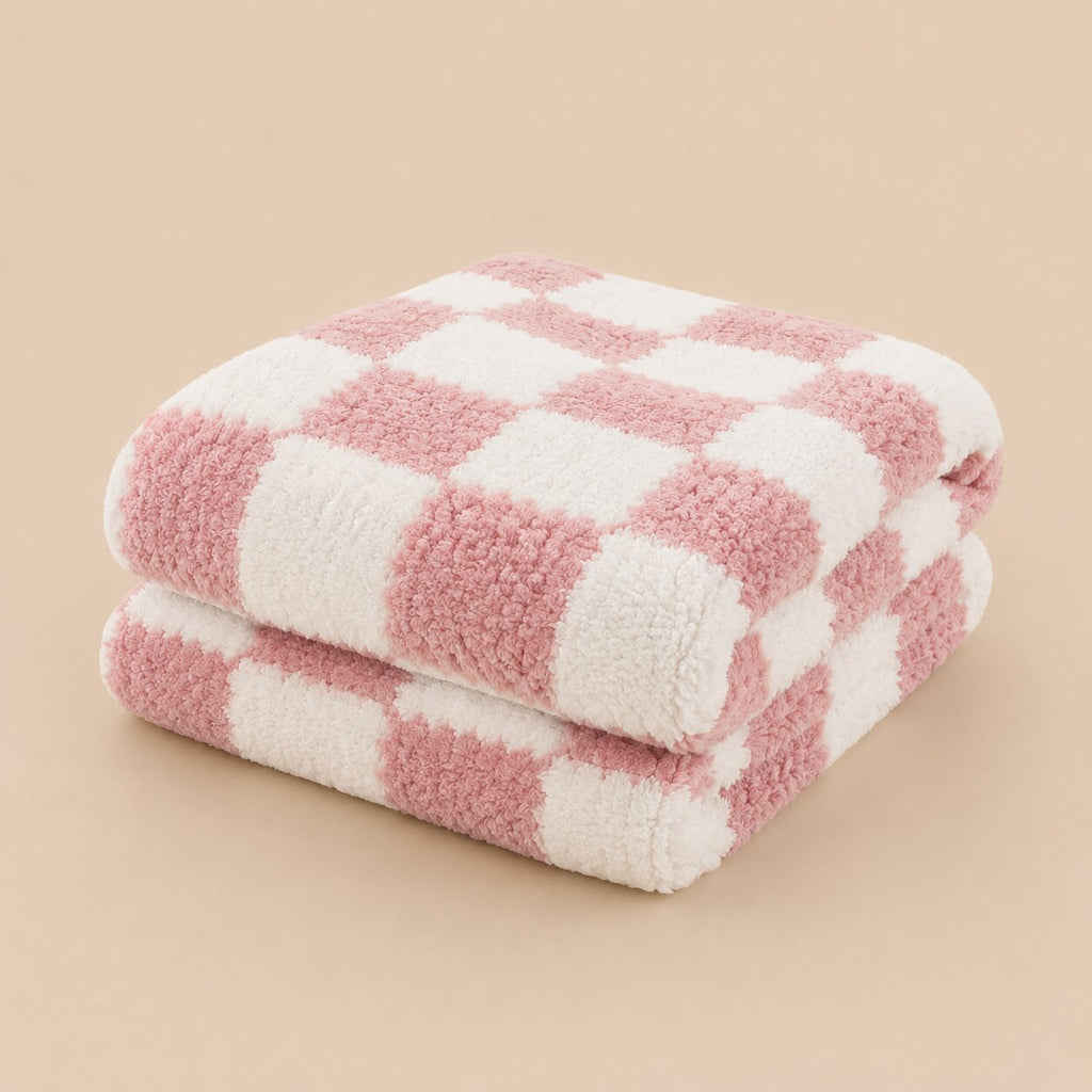 Sienna Checkered Fleece Throw Blanket