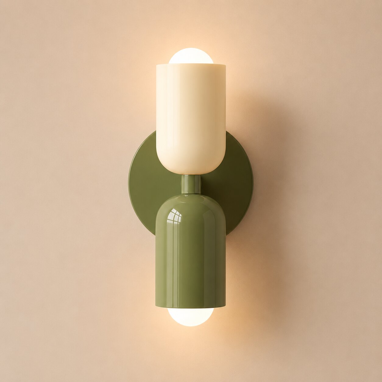 Elira Wall Lamp