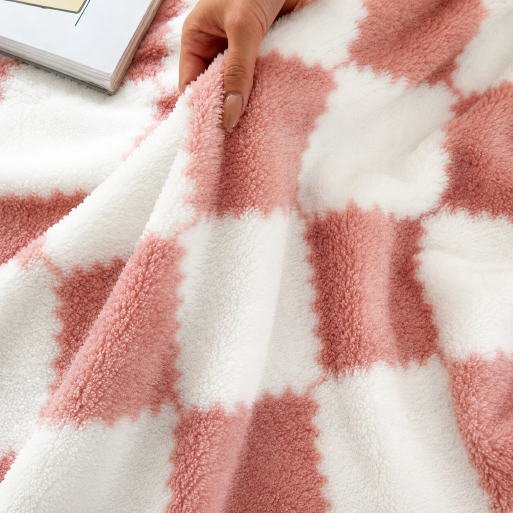 Sienna Checkered Fleece Throw Blanket