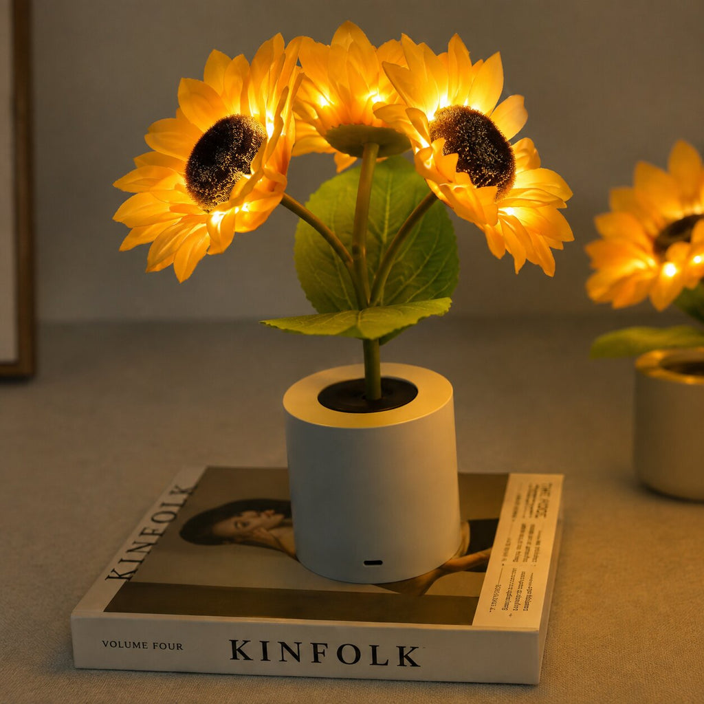 Rechargeable Sunflower Table Lamp