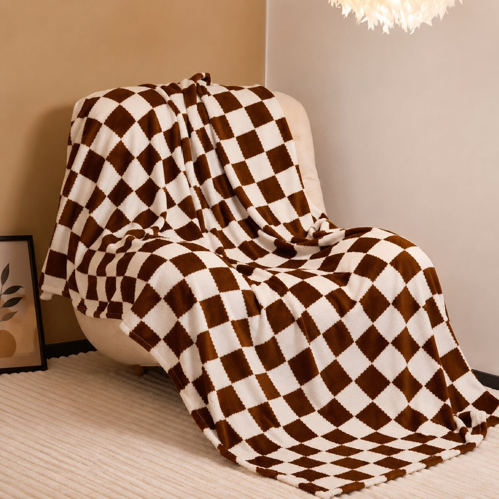 Sienna Checkered Fleece Throw Blanket